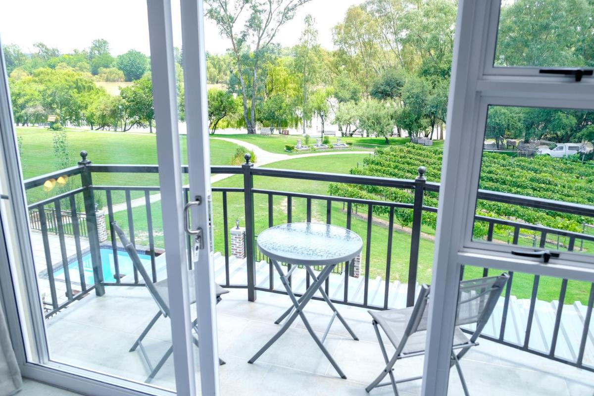 Pont de Val Lux Self Catering by Dragonfly - Housity