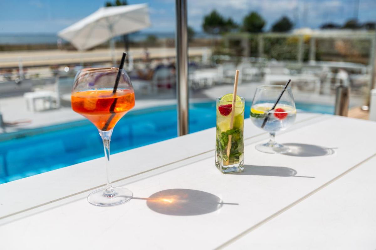 Boissons dans l'établissement Le Diana Hôtel & Spa