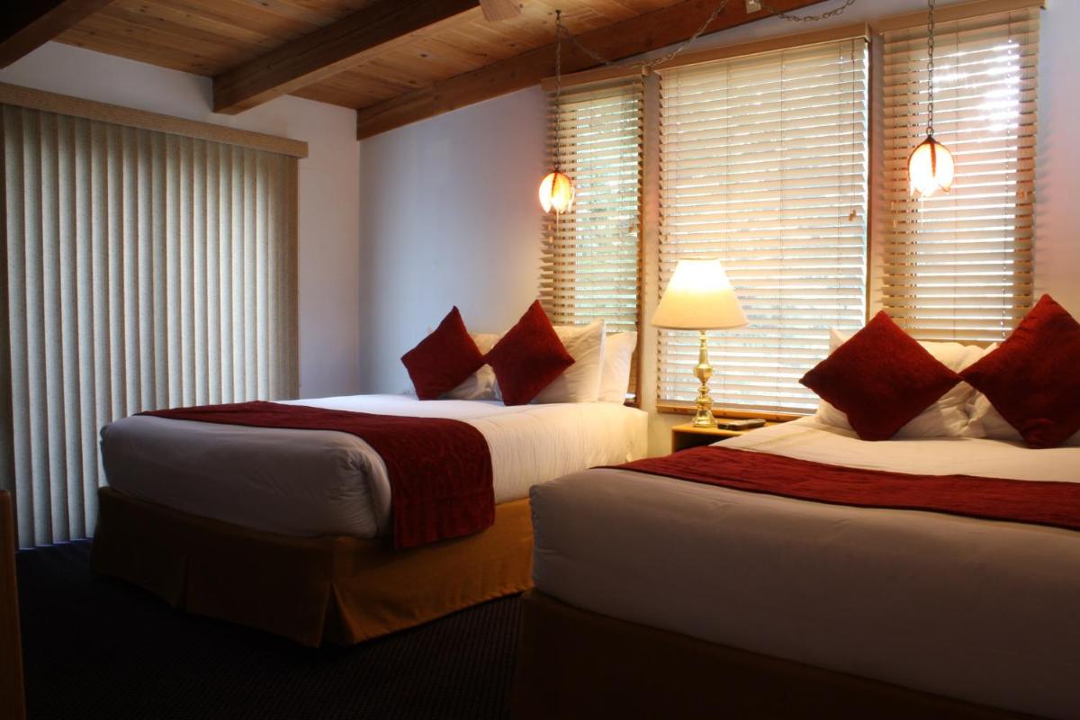 St Moritz Lodge and Condominiums - Housity