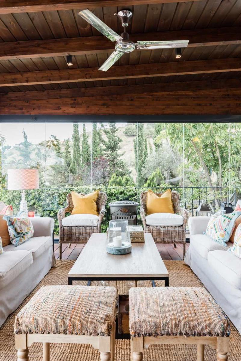 Suitetrails - Eclectic Curated Apartment with Panoramic Views
