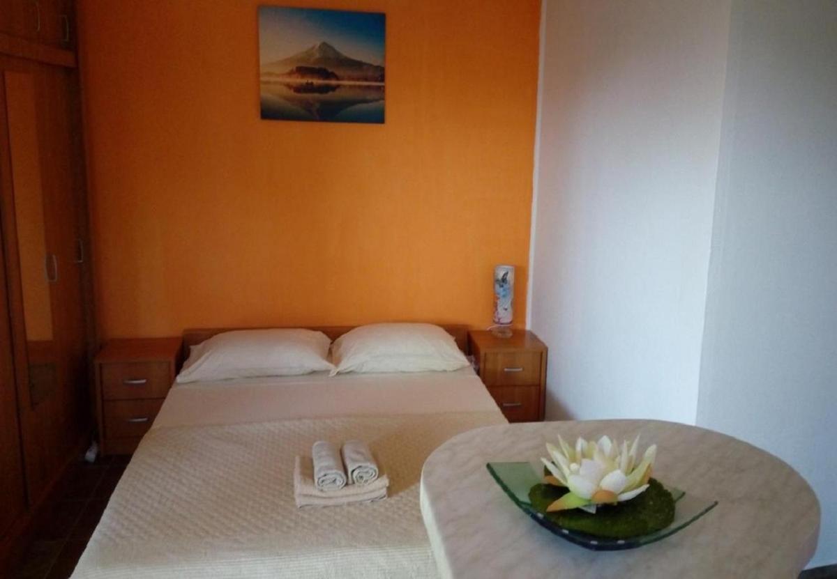 Apartment Igo - 40m from beach - Housity