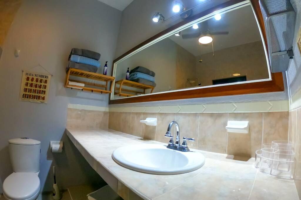 HERMOSA VILLA FRENTE AL MAR 81 Celestun - Housity