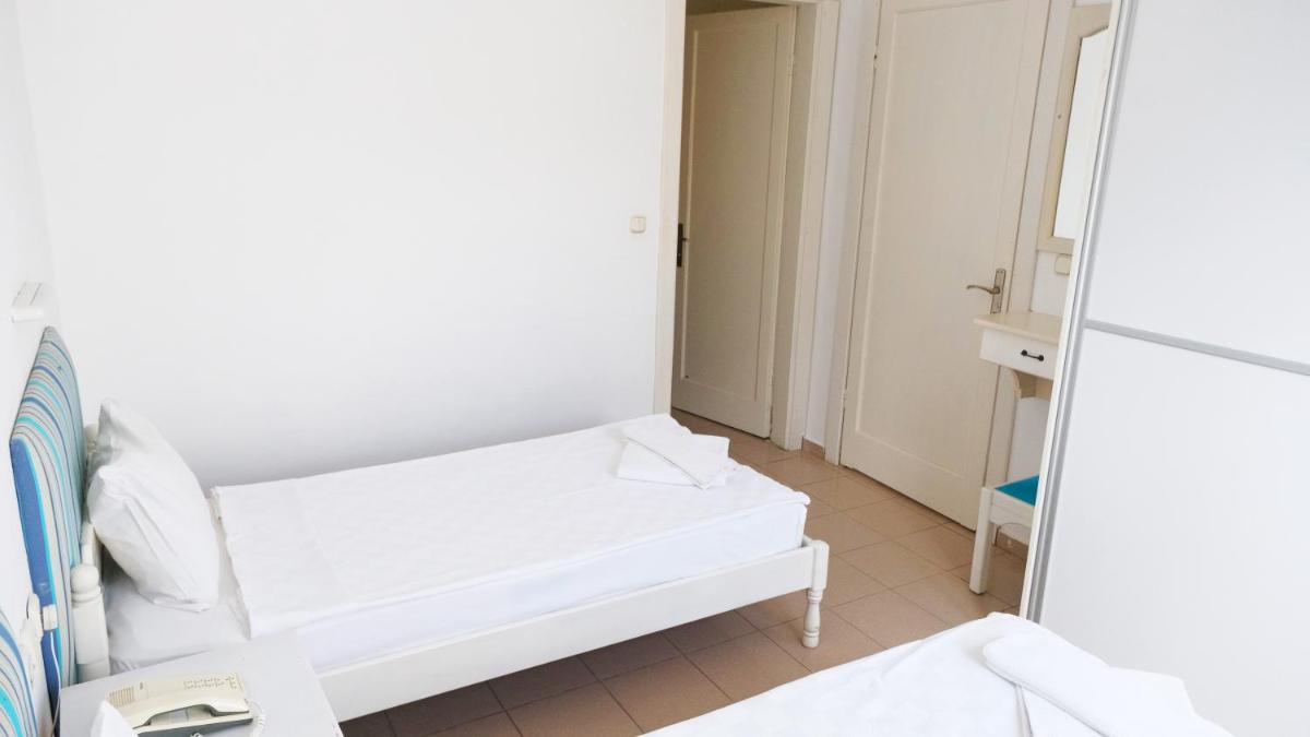 Gumbet Cove Hotel - Housity