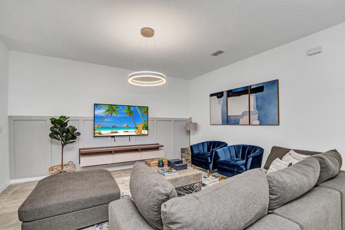 2194 Cooper Bell Place - Housity