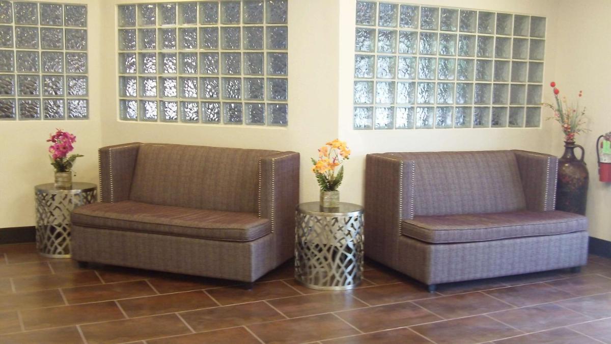 SureStay Plus Hotel by Best Western Sacramento Cal Expo - Housity