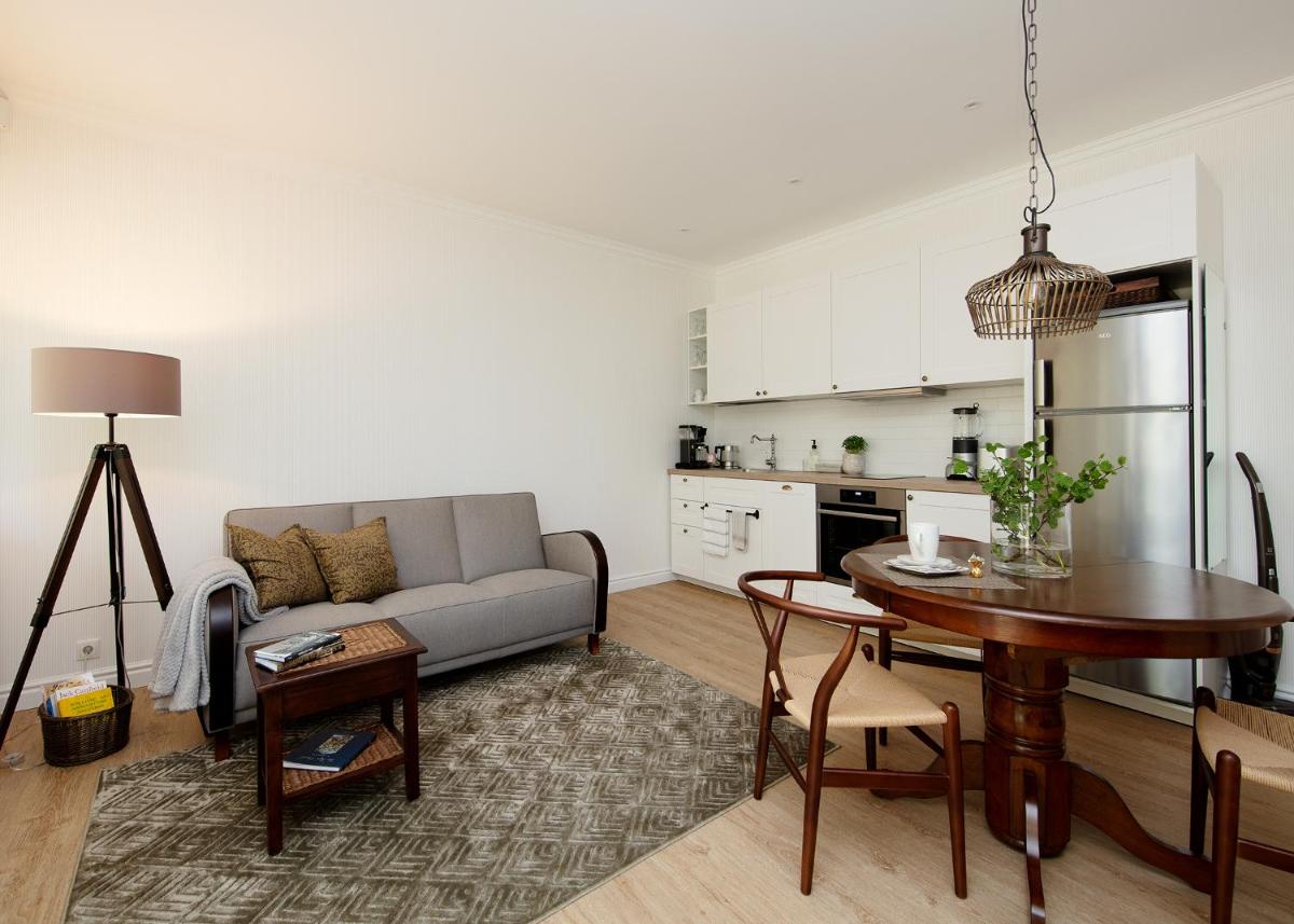 Sea View Studio Apartments by the Beach - Housity