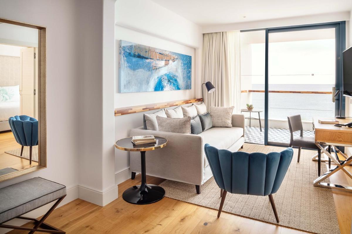 Zona de estar de Hotel Fariones