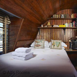 Captain's Cabin - Housity