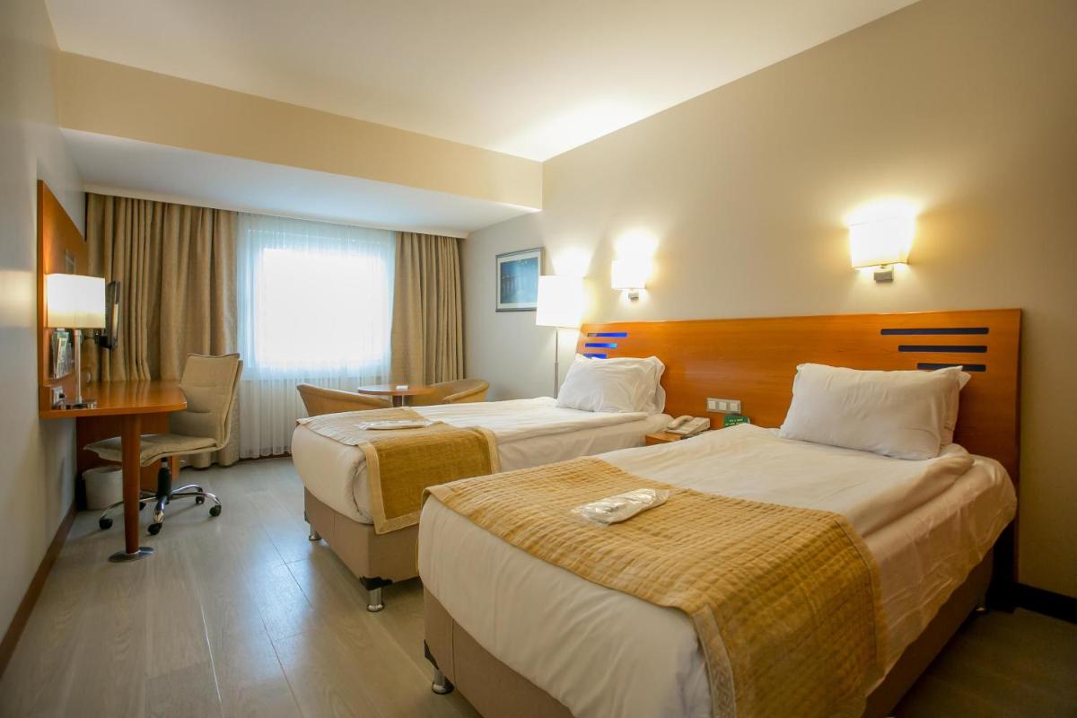 Holiday Inn Istanbul City, an IHG Hotel - Housity