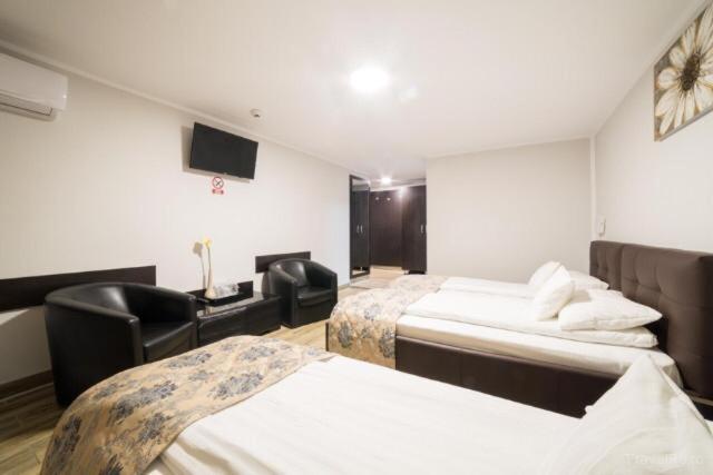 Pensiunea Europa - Housity