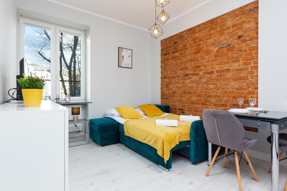 Stylish & Modern Apartments Praga by Noclegi Renters - Housity