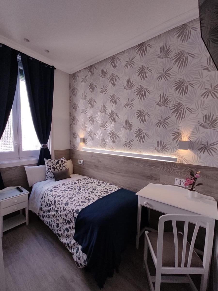 Hostal Alfaro - Housity
