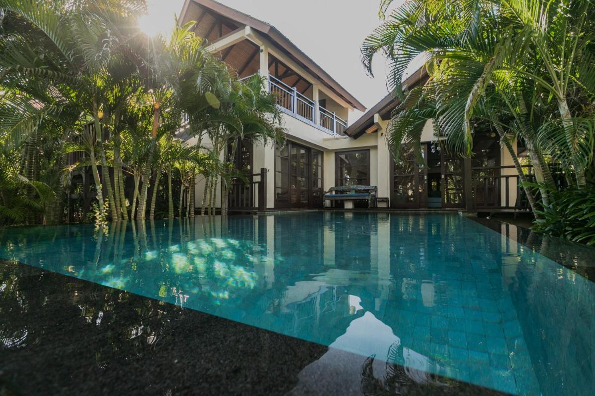 Top 5 star BALI RESORT VILLA KARUNA 4 bedrooms - Housity