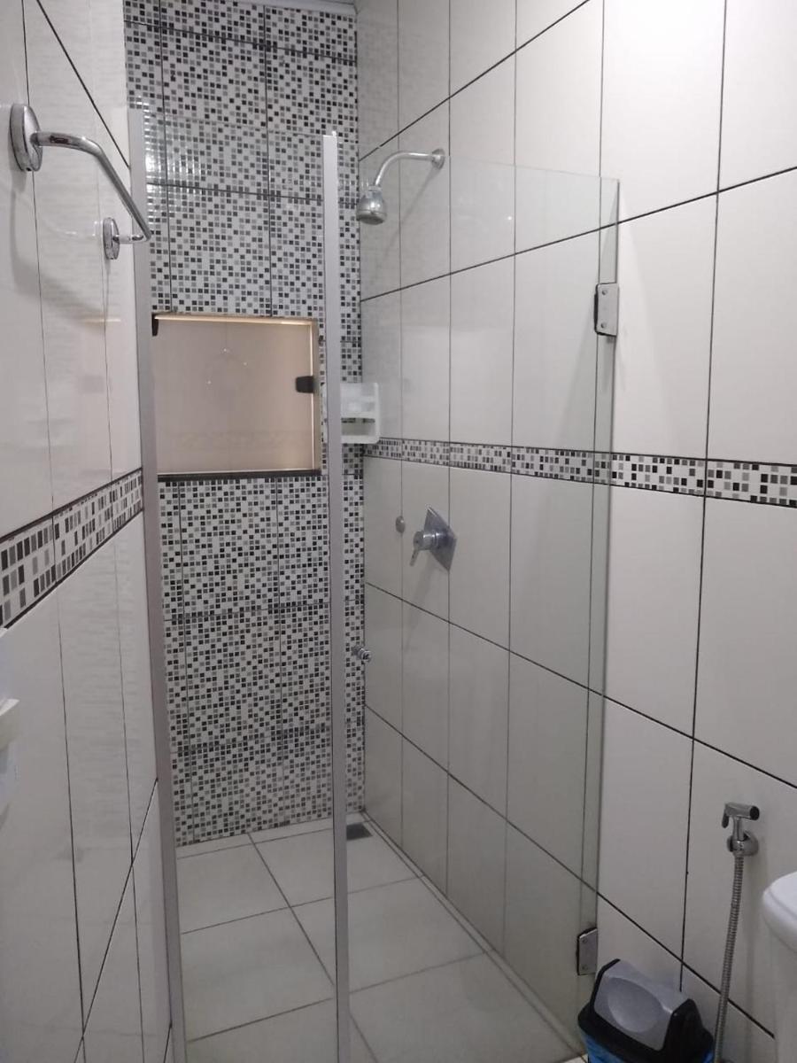 Crystal Palace Hotel - Housity