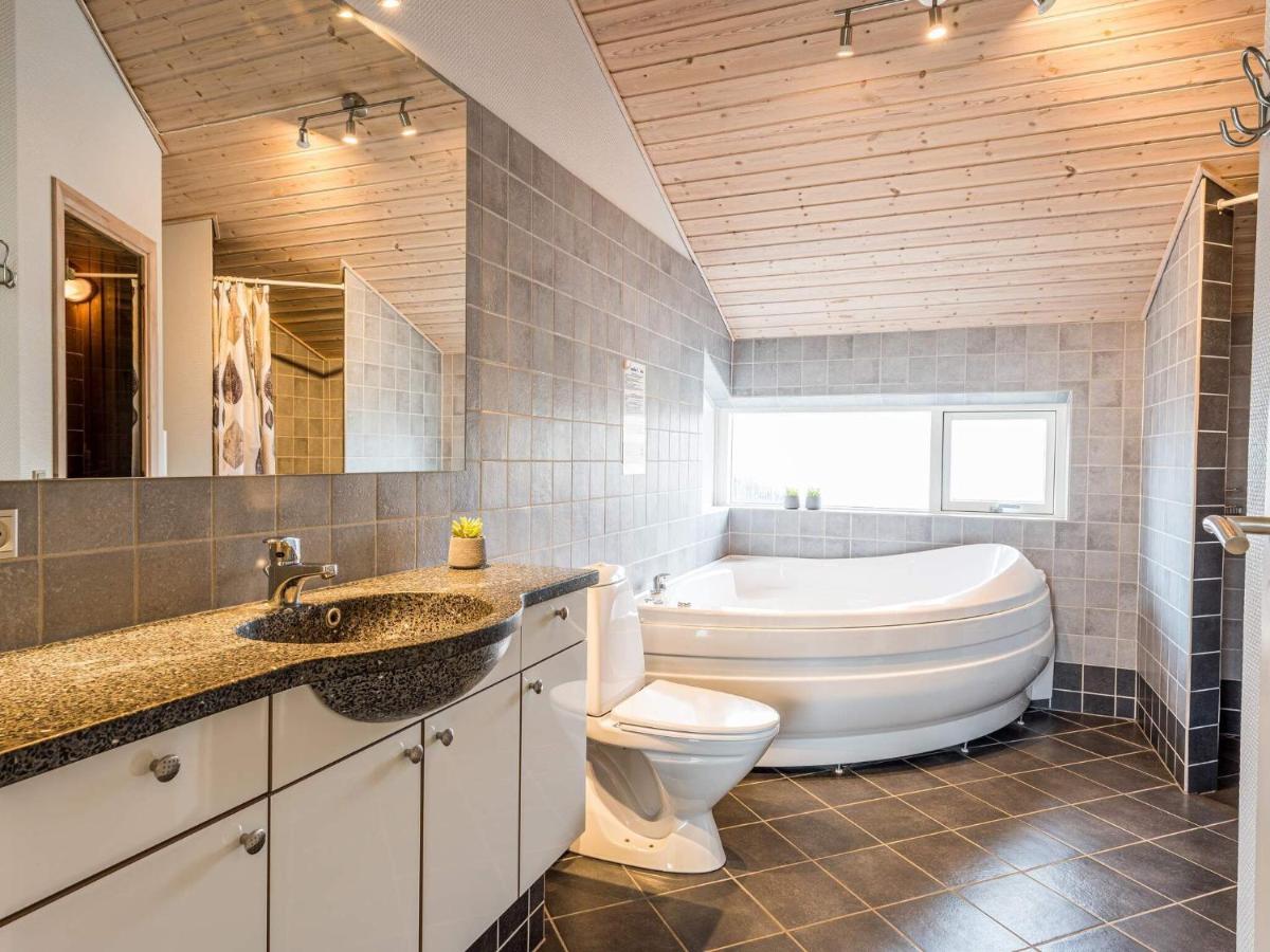 Holiday home Tarm XXXV - Housity