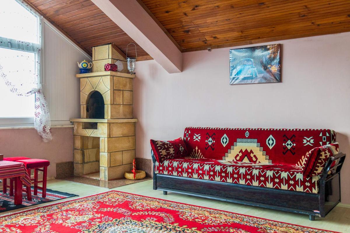 Spacious Duplex Apartment near Sapanca Lake with Calming View - Housity