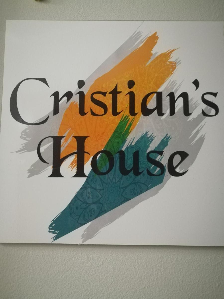 Cristian 's house - Housity