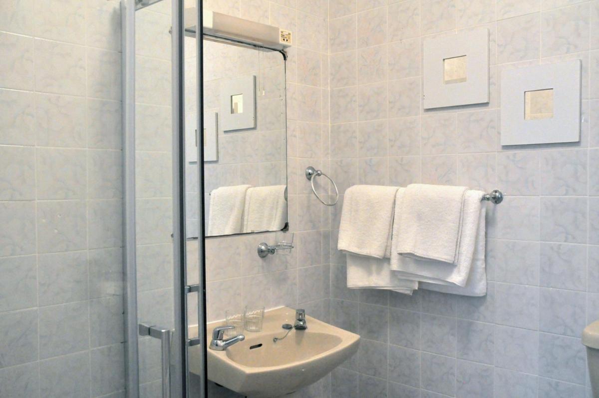 Killilagh House Accommodation - Housity