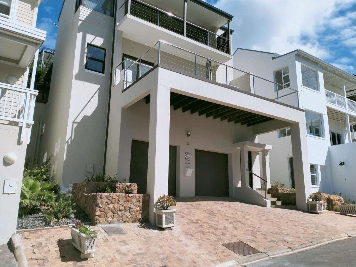 Admiral's Waterfall Self-Catering - Housity