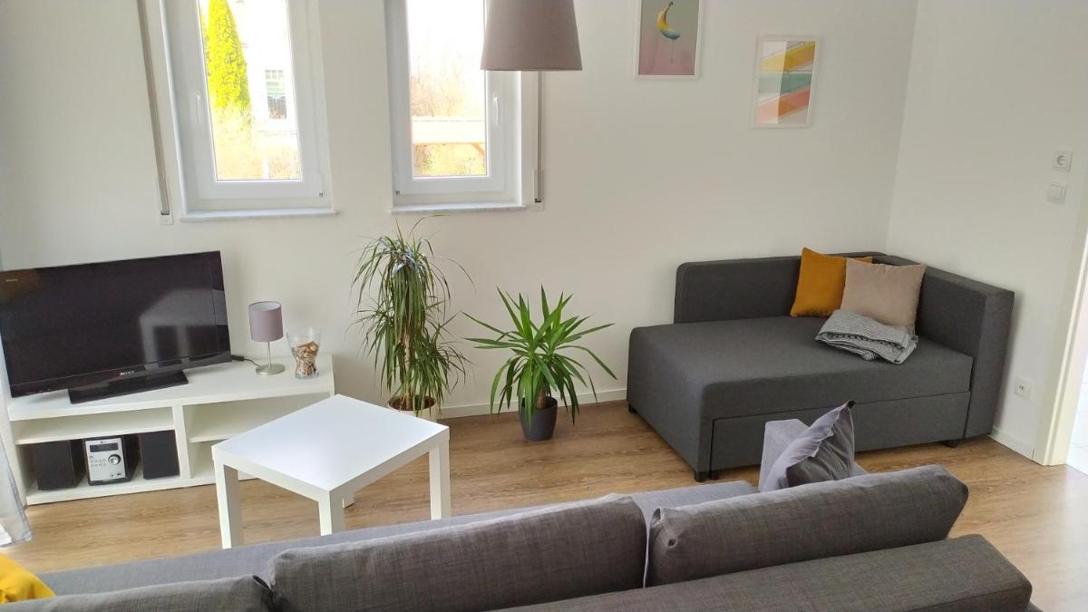 4* Ferienwohnung Neukirchen im Erzgebirge - Housity