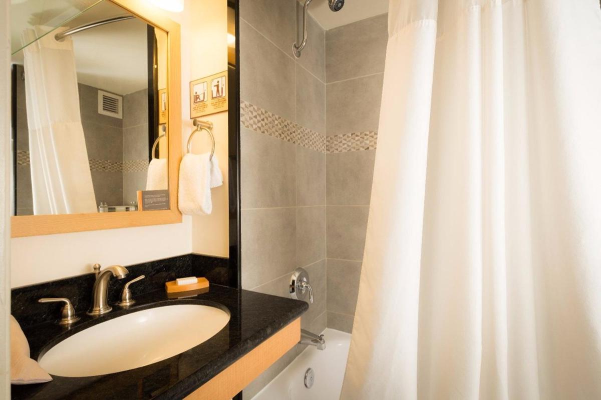 VIVE Hotel Waikiki - Housity