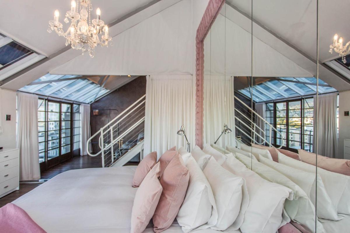 Manhattan Lofts - Housity