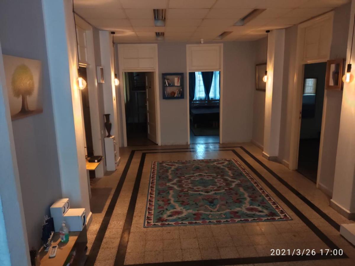 Suitetrails - huge apartment near to Bahai Garden