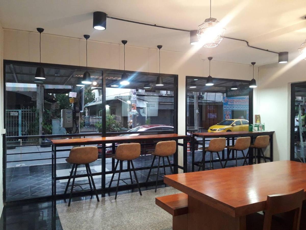 Baansuay Rattanathibet Apartment - Hizvo