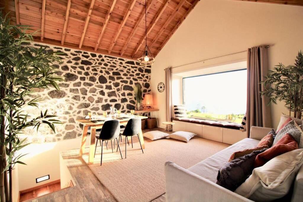 Fish House 3 - Housity