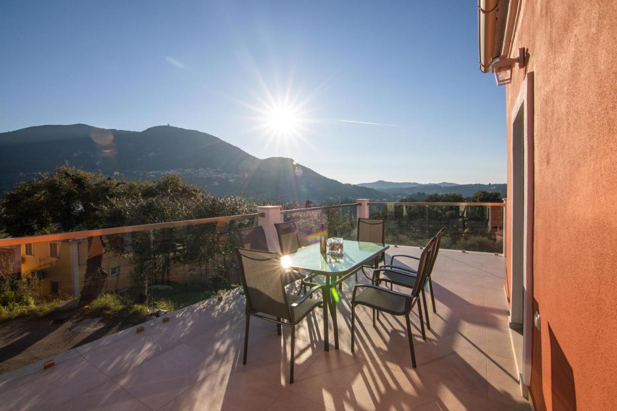 Sole di Corfu - Housity