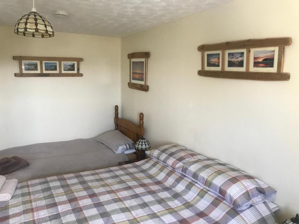 Stoke House Bed and Breakfast - Housity