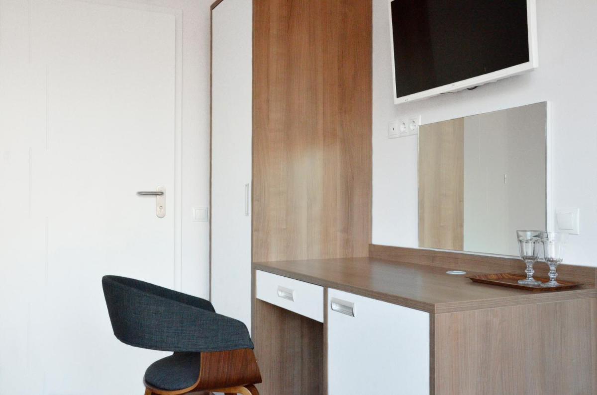 Tip Tap Guest House - Housity