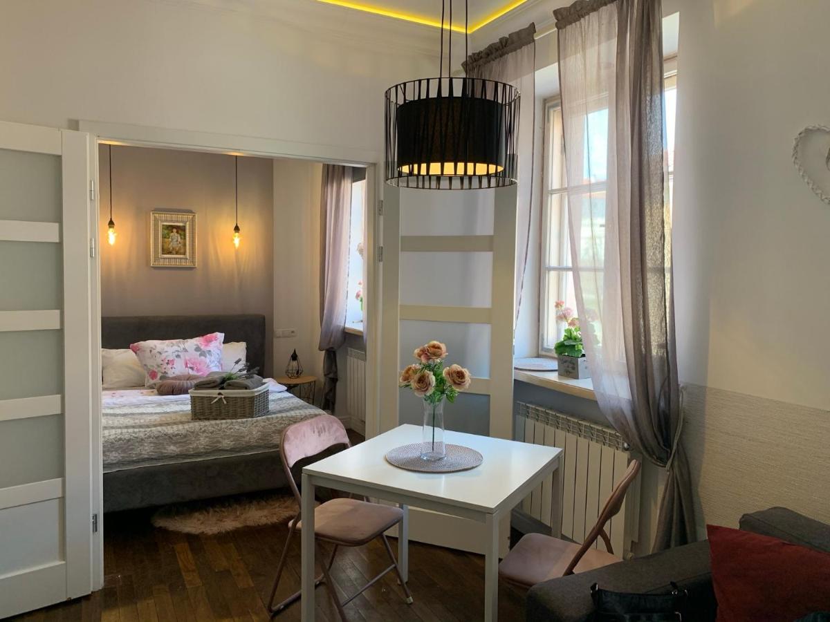 Suitetrails - StyleEclectic OLD TOWN Romantic House