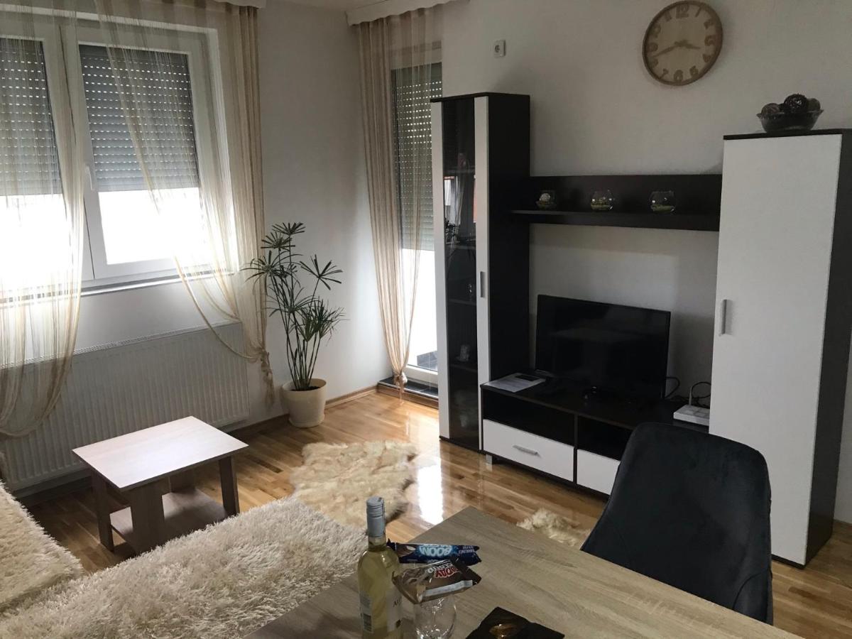 MG Lux - Housity