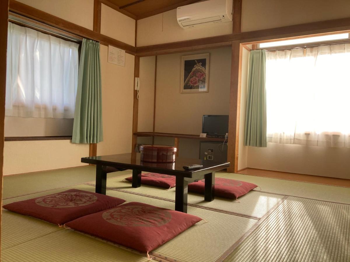 Yamakyuso - Housity