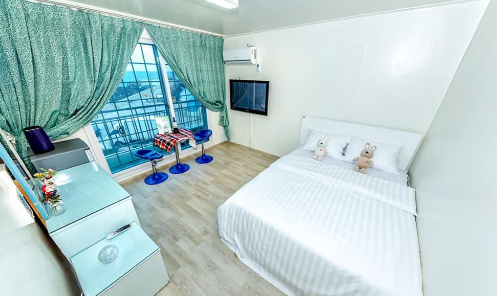 Jeju Sea Palace Pension - Housity