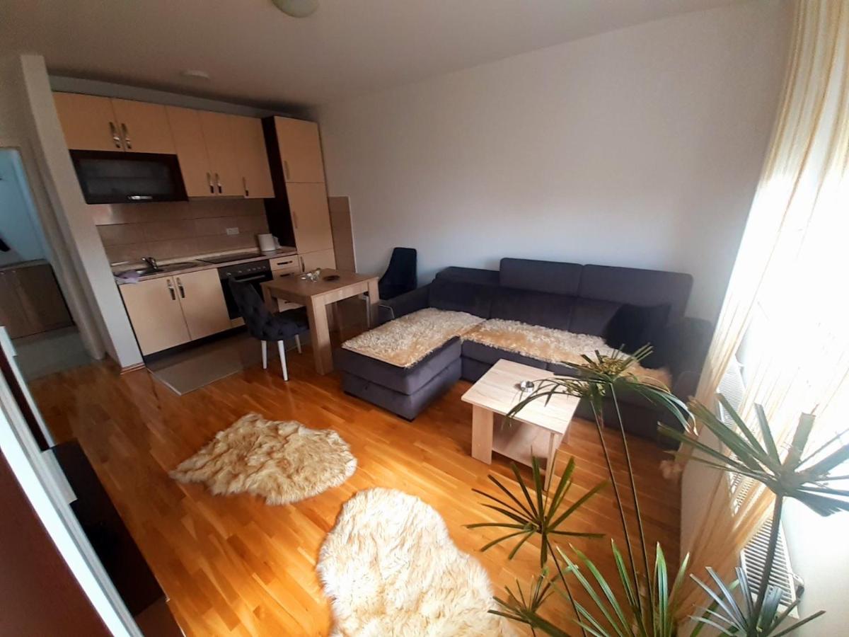 MG Lux - Housity