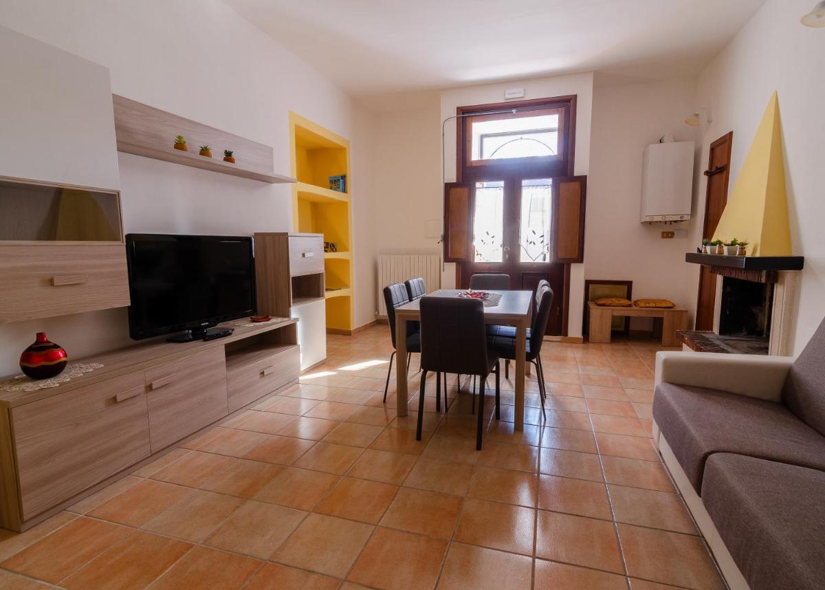 Casa Vacanze Gran Sasso - Housity