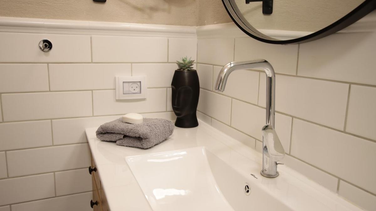 Cute & Cozy House in Zichron Yaakov - Housity