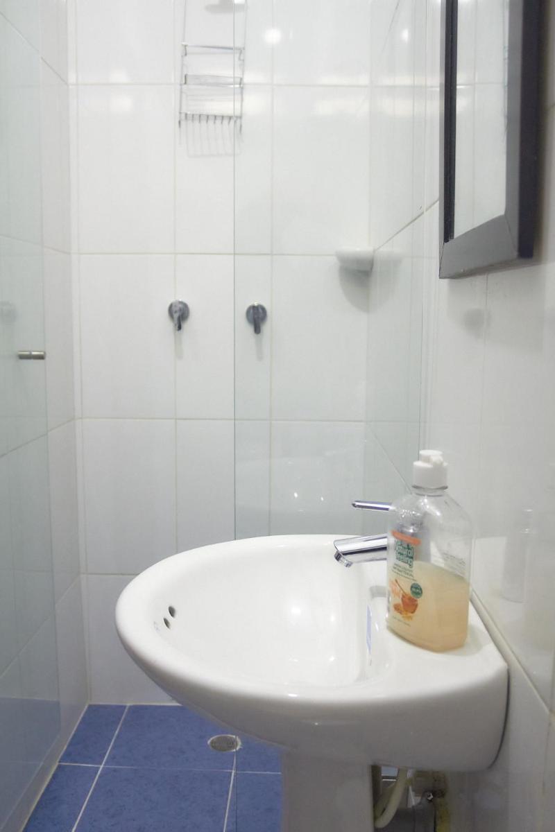 cozy apartment excellent location, air conditioning - Housity