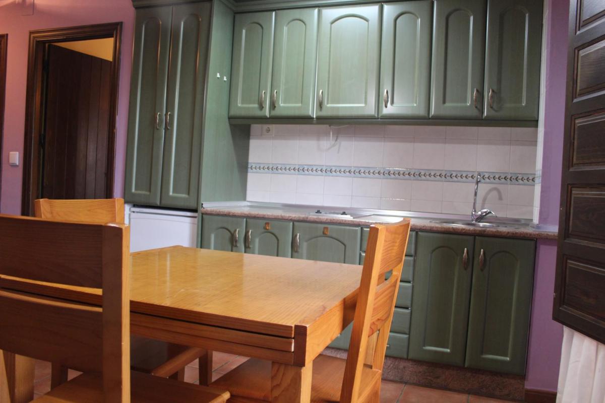 Apartamentos NOGUERA de ALBARRACÍN - Housity