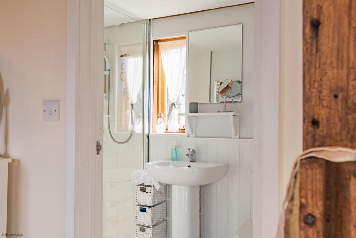 The Granary by Bloom Stays - Housity