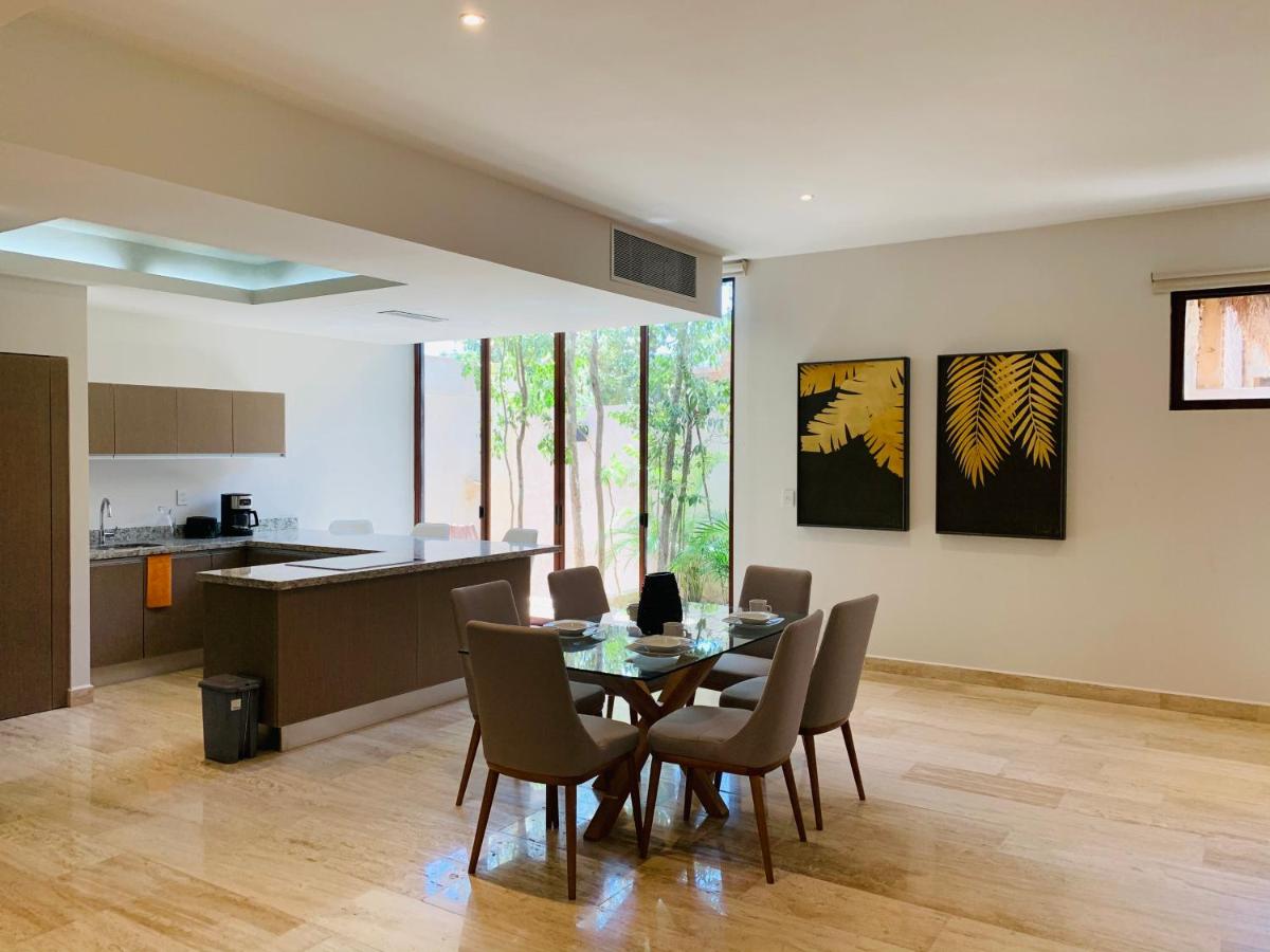 Suitetrails - The Drunk Luxury Apartment