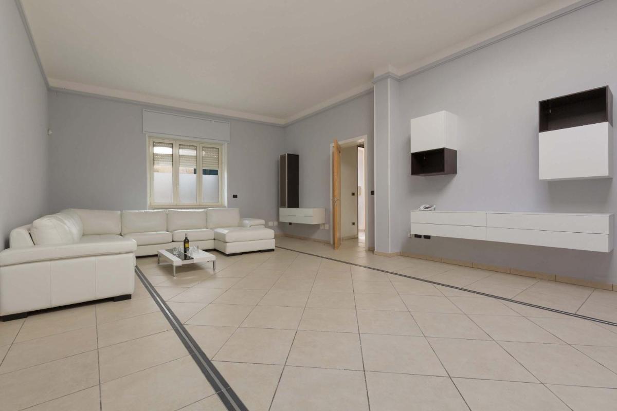 Villa Miraggio House Style by BarbarHouse - Housity