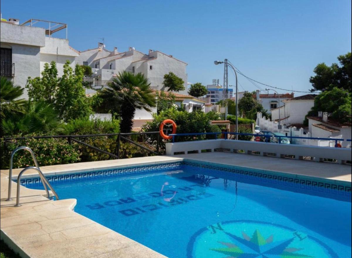 Bonito apartamento en Torremolinos La Carihuela - Housity