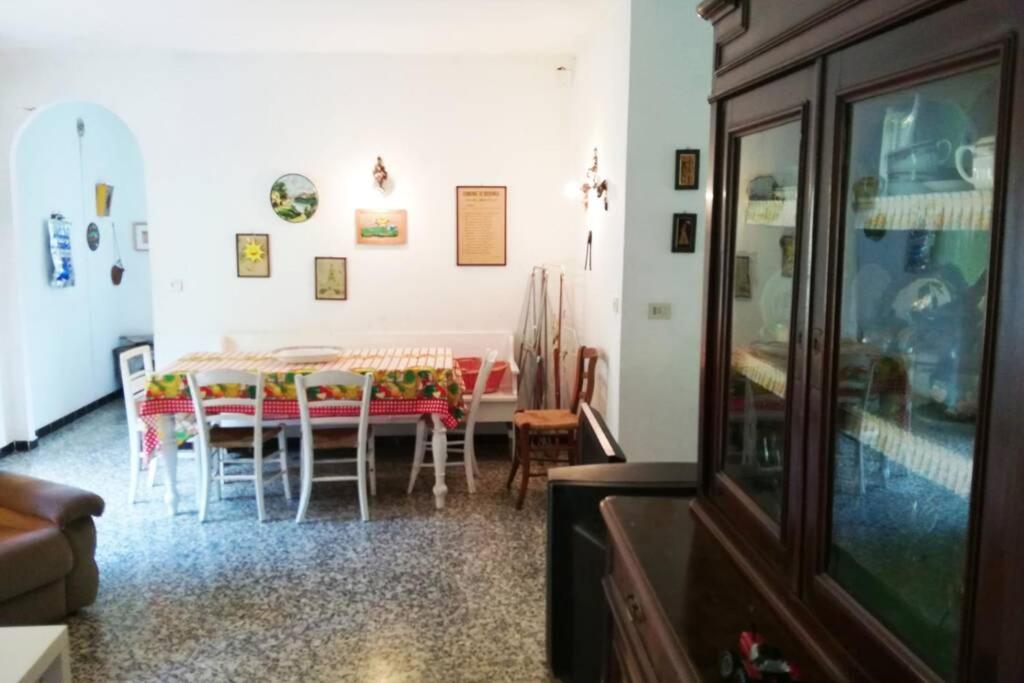 Vi sentirete come nel West 2 - Housity