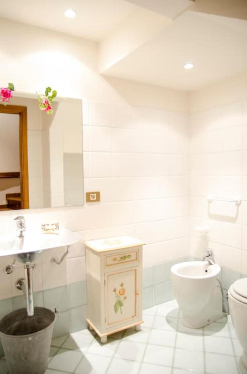 Podere Belvedere - Villa with private swimming-pool by Charming Italy Tour - Housity