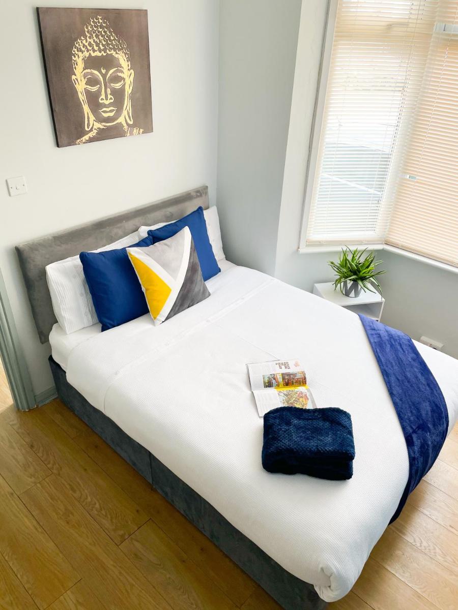 Gillingham Peaceful Pad - Housity