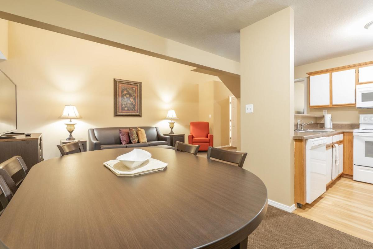 Surrey Vacation Resort by Capital Vacations - Housity