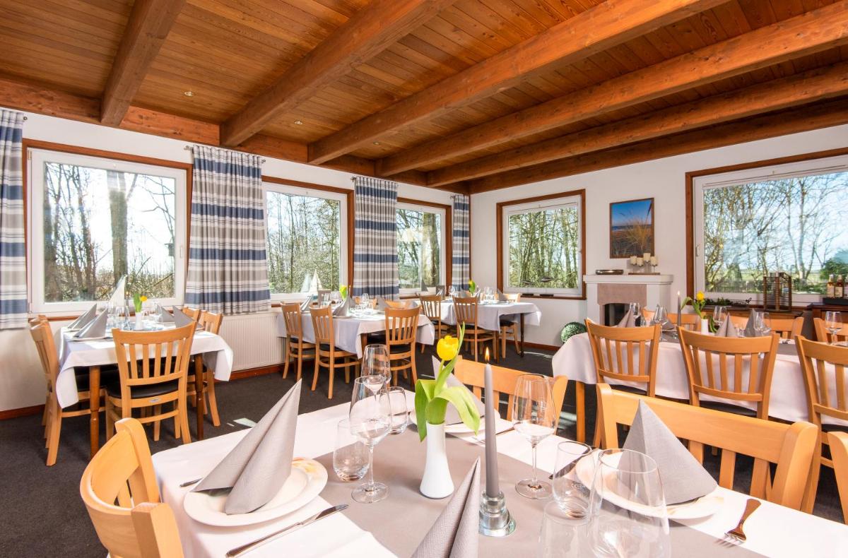 Hotel & Restaurant Klanxbüller Stuben - Housity